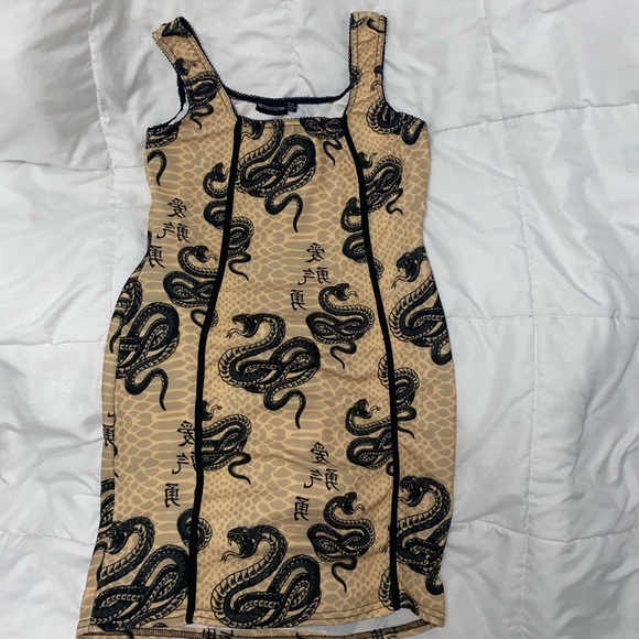 Bodycon dress - Picture 2 of 2